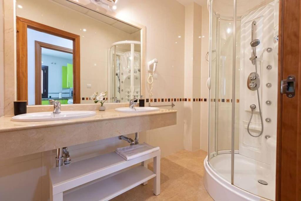 Jdcbi - Peaceful Lovely Apartment In City Center 塞维利亚 外观 照片